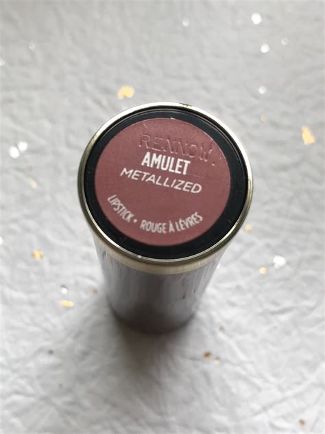 Deteriorated urban amulet lipstick